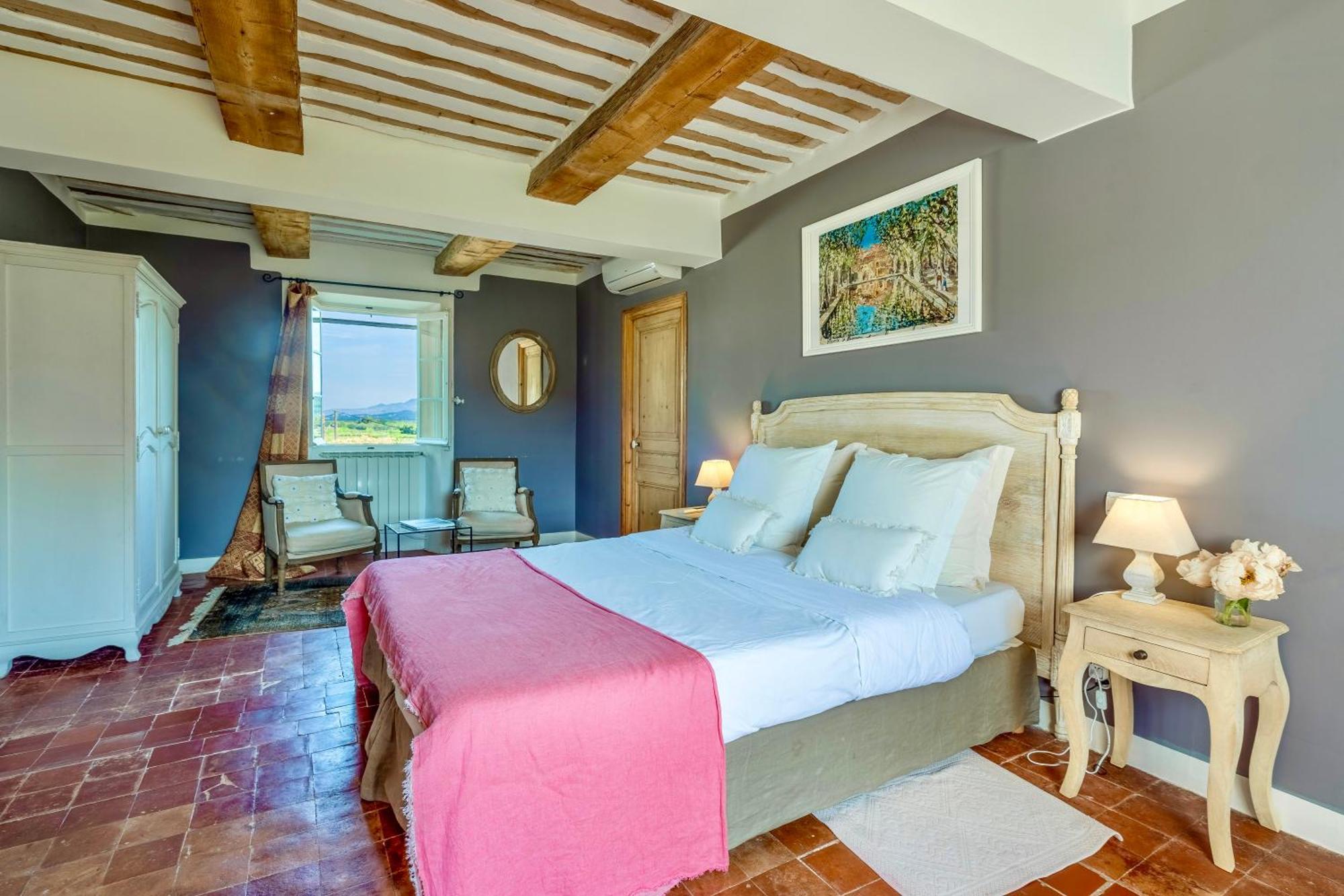 Bastide Saint-didier Bed & Breakfast 5*