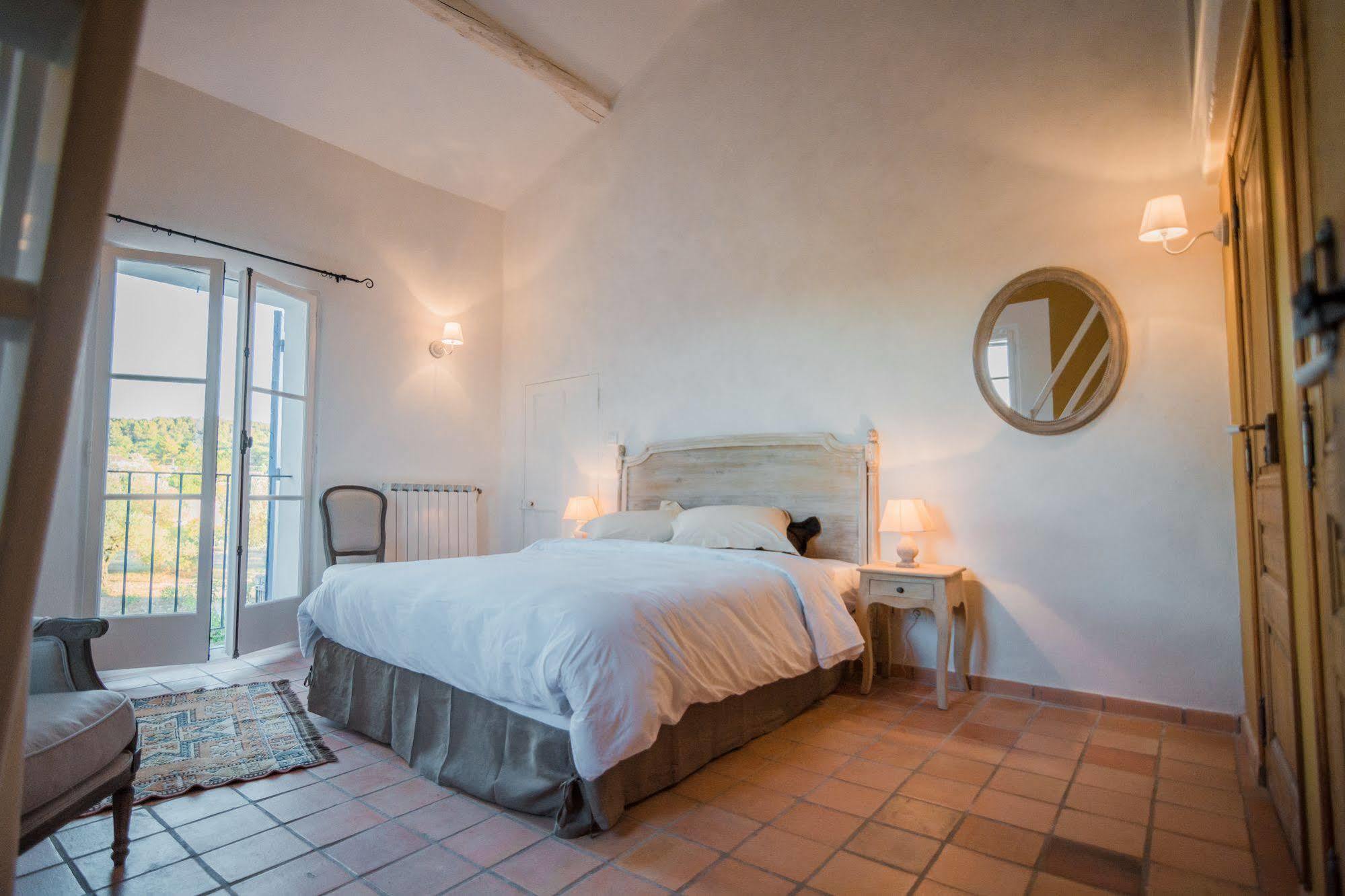 Bastide Saint-didier Bed & Breakfast