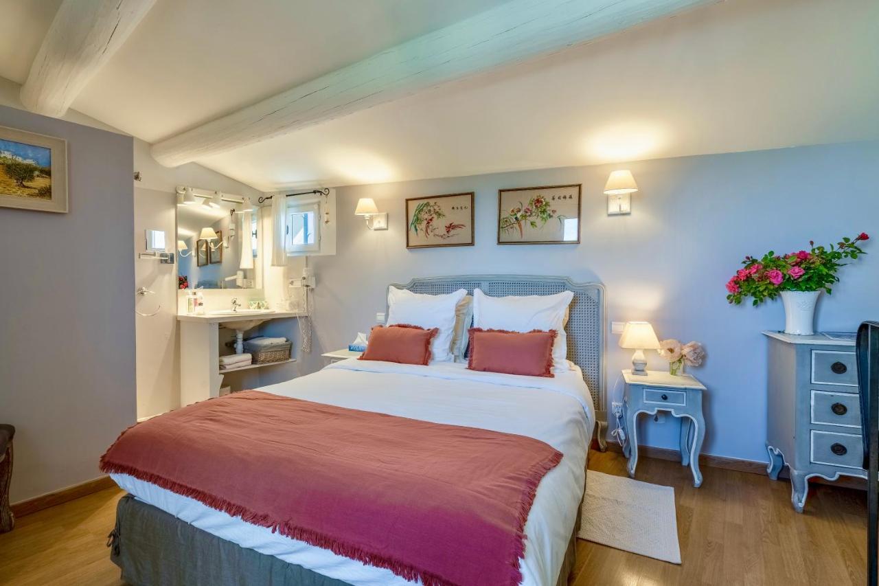 Bastide Saint-didier 5* Saint Didier (Vaucluse)