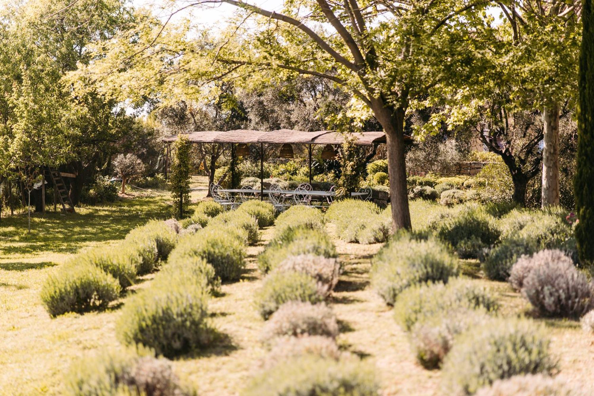 Bed and breakfast Bastide Saint-didier Saint Didier (Vaucluse)